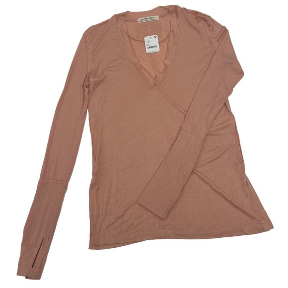 Free People Women's Xsmall Top‎ Fresh And Clean Long Sleeve Tee Coral Mist New - Picture 4 of 12